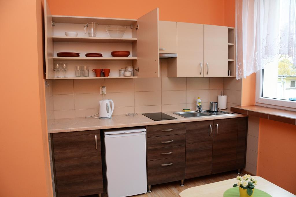 Aparthotel Bajeczna Краков Экстерьер фото