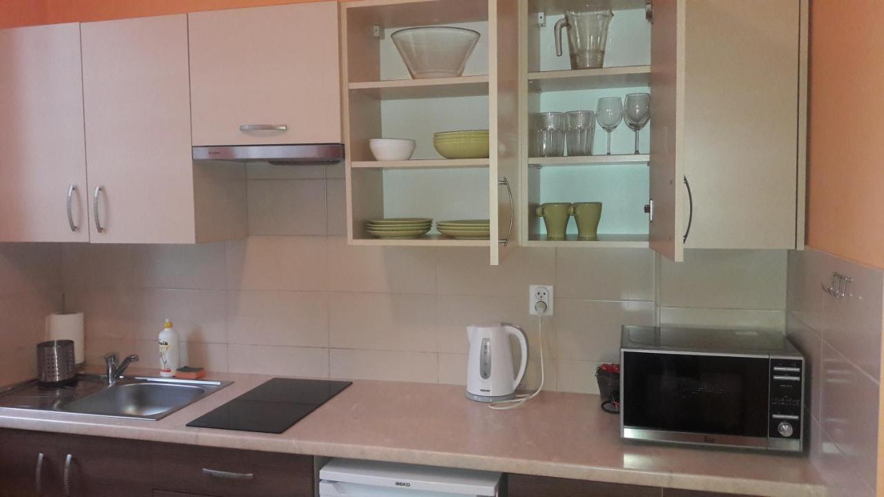 Aparthotel Bajeczna Краков Экстерьер фото