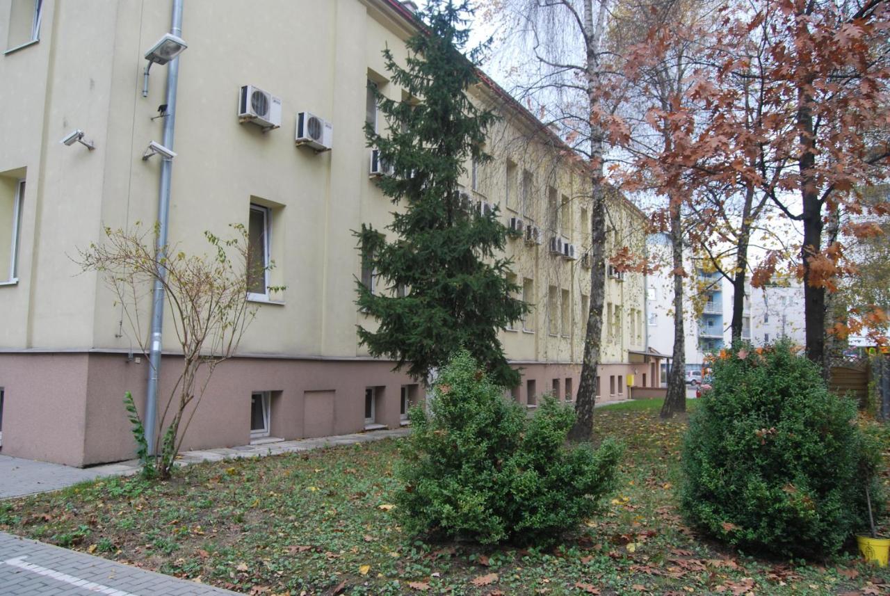 Aparthotel Bajeczna Краков Экстерьер фото